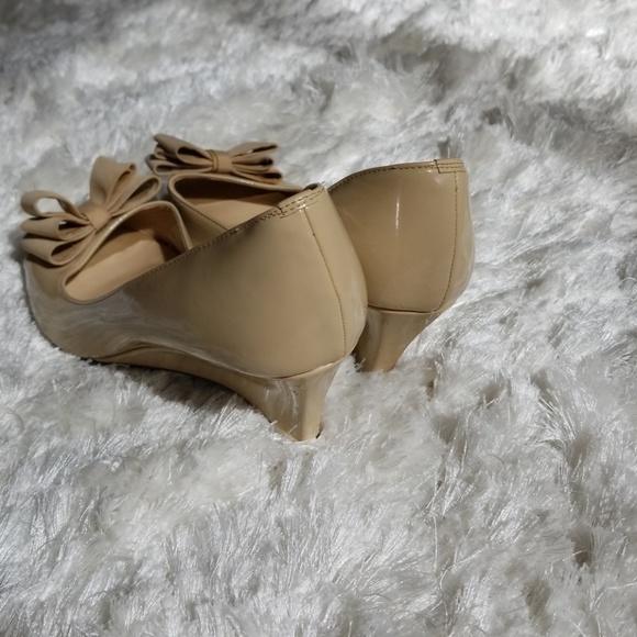 Chrissy Shoes - Picture 4 of 5